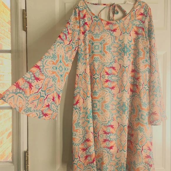 Peach Love California Flowy, lightweight dress with bell sleeves - Picture 1 of 7